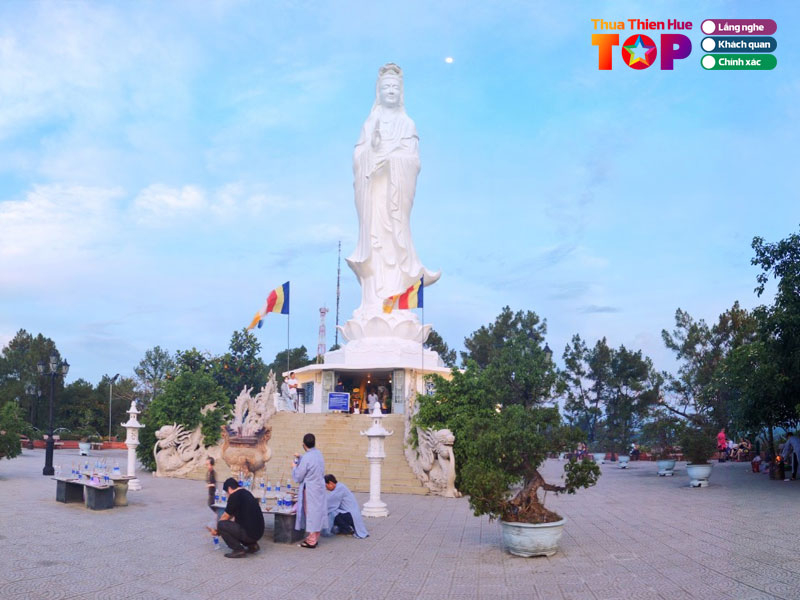 chua-phat-dung-huetoplist