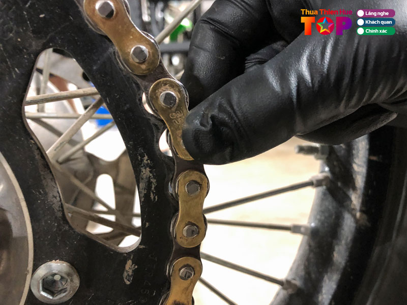 tiem-sua-chua-xe-may-an-lop-sobek-huetoplist