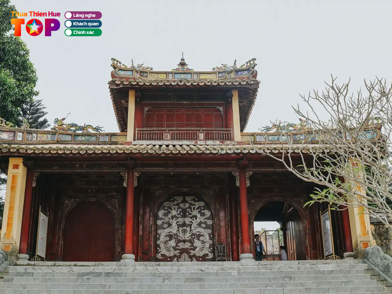 lang-dong-khanh-o-dau-va-duong-di-nhu-the-nao-huetoplist