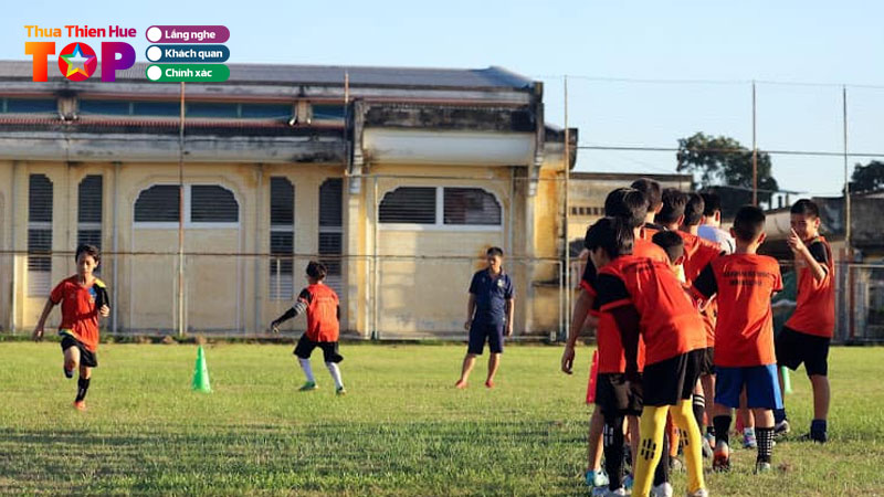 Top-5-lop-hoc-bong-da-tre-em-o-hue-chuyen-nghiep-nhat-huetoplist