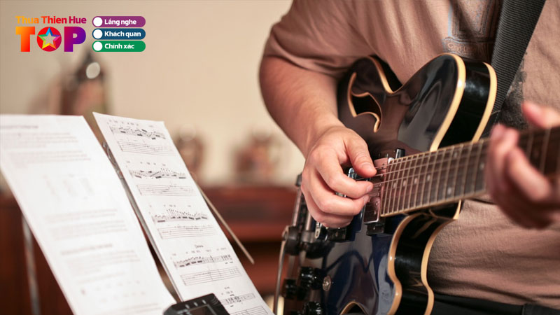 Day-dan-guitar-hue-top-7-dia-chi-uy-tin-chuyen-nghiep-huetoplist
