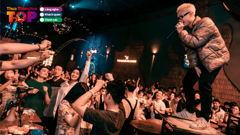 Top-7-quan-bar-hue-cuc-xin-so-danh-cho-cac-dan-choi-huetoplist