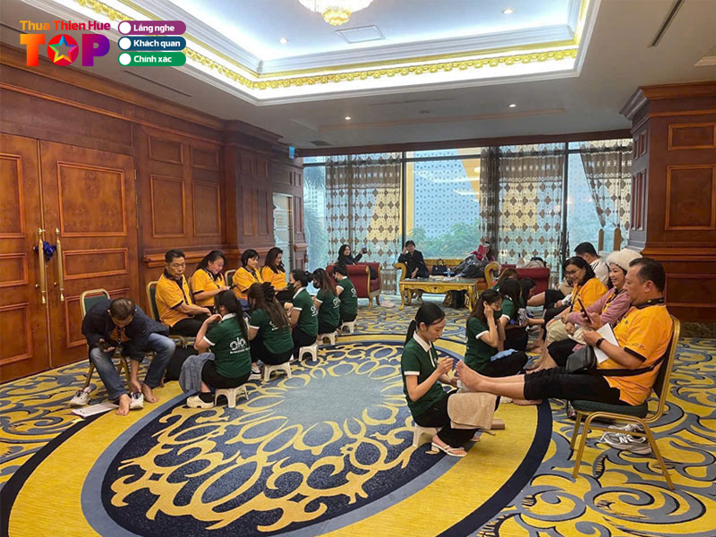 Trai-nghiem-da-dang-cac-dich-vu-tai-glow-huetoplist