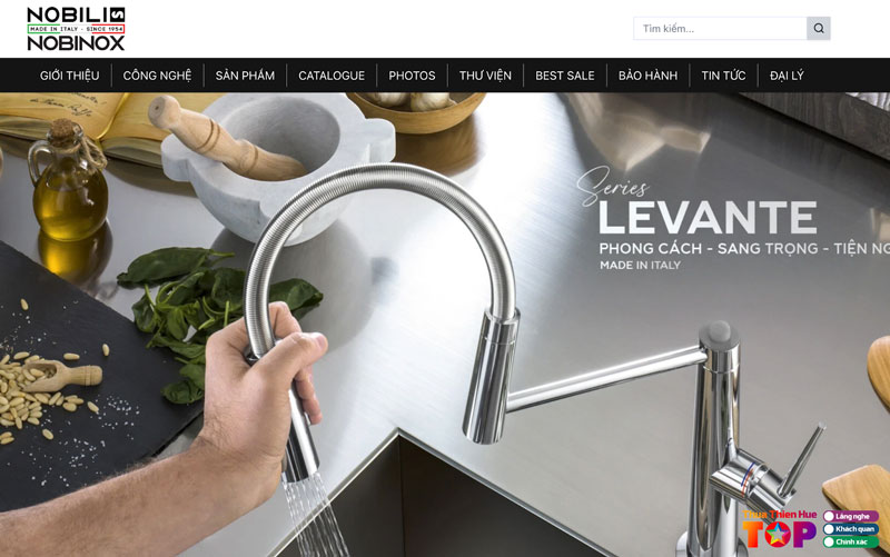 Nang-tam-trai-nghiem-voi-bon-rua-chen-inox-tai-nobili-nobinoxcomvn-1-huetoplist